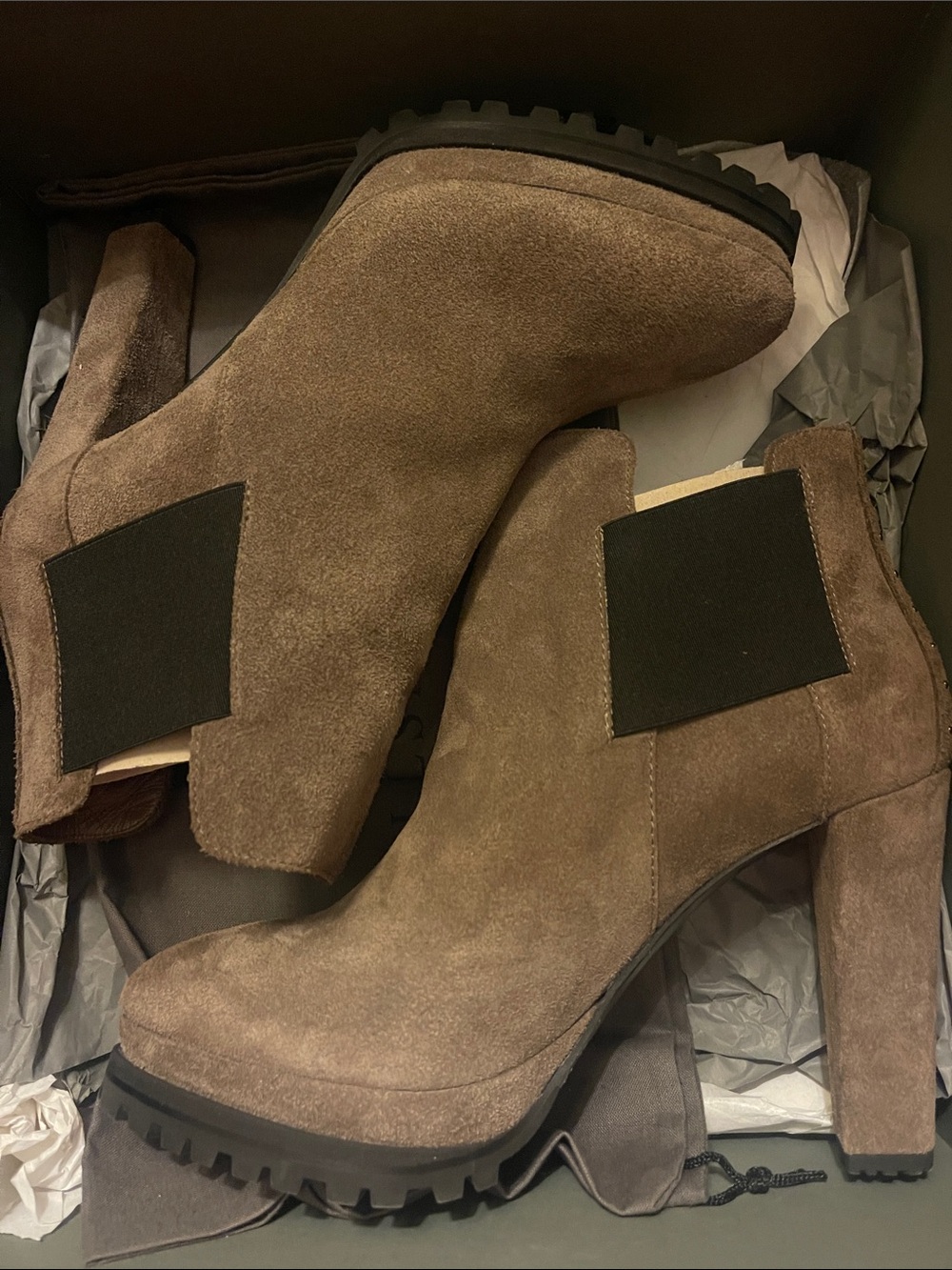 Gorgeous::Allsaints Suede studded Sarris Boot dust bag/Box.